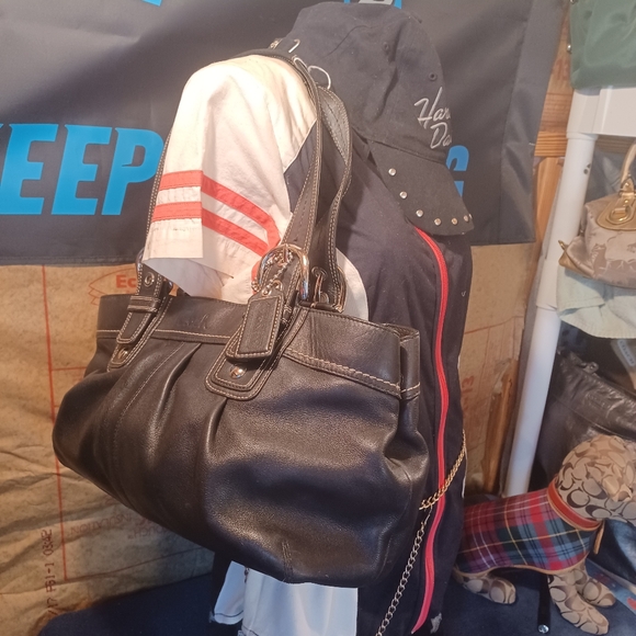 Coach soho tote - Picture 8 of 11